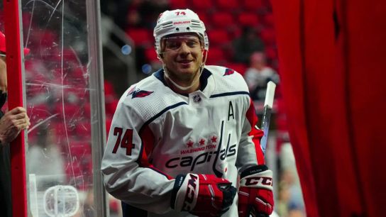 Ducks acquire John Carlson from Capitals (featured)