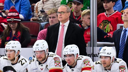 Panthers’ Paul Maurice honored for coaching 2,000 games (featured)