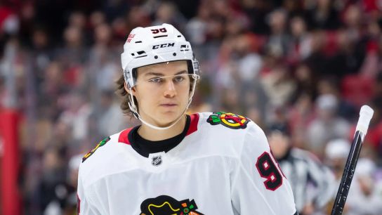 Blackhawks’ Connor Bedard to Miss Start of Season After Undergoing Left Shoulder Surgery (featured)