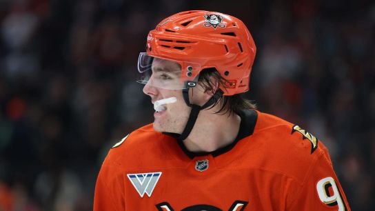 Philadelphia Flyers Tender Record-Breaking Five-Year, $90 Million Offer Sheet to Ducks' Leo Carlsson (featured)