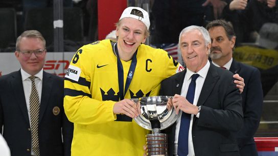 Flyers sign Jack Berglund to entry-level contract (featured)