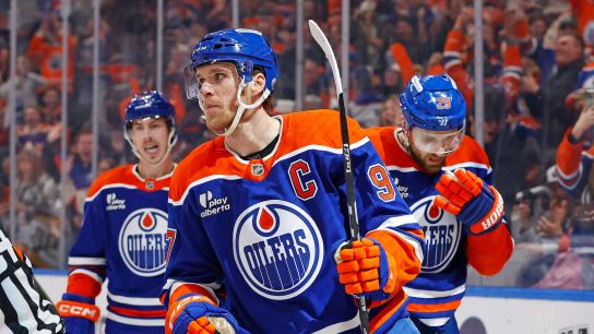 Oilers’ Connor McDavid becomes third-fastest player to register 1,200 points (featured)