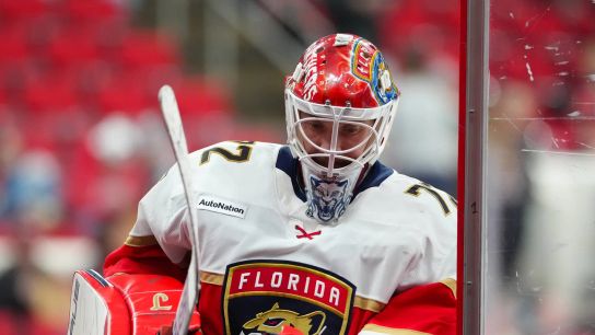 Maple Leafs Sign Sergei Bobrovsky to Three-Year, $21 Million Contract (Top News)