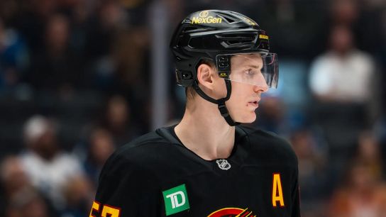 Dallas Acquires Tyler Myers From Vancouver (featured)