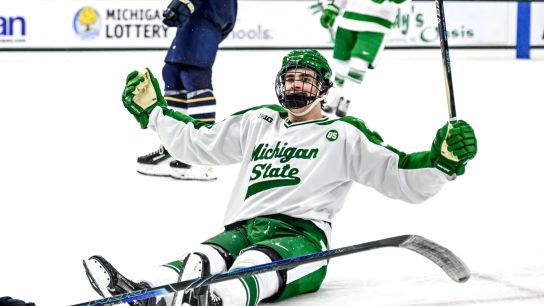 Philadelphia Flyers sign Porter Martone to entry-level contract (featured)