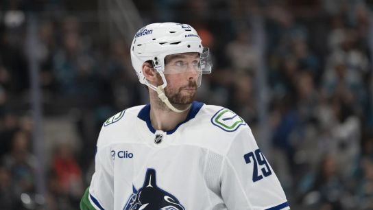 New York Rangers Acquire Marcus Pettersson from Vancouver Canucks for 2030 First-Round Pick (Top News)