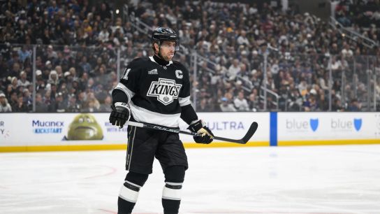 Anze Kopitar Bids Farewell to LA in Emotional Send-off (featured)