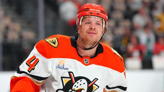 Hurricanes Acquire UFA Rights to John Carlson from Ducks for Masters, Pick (featured)